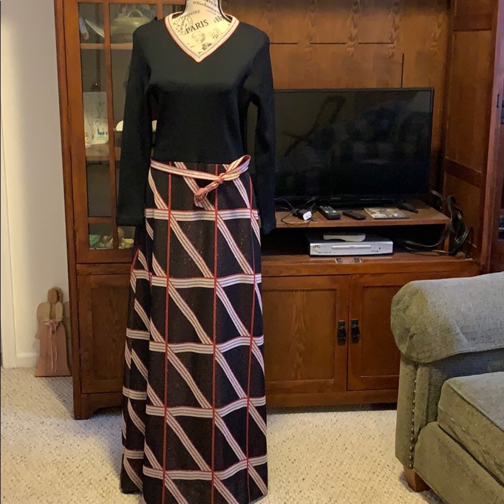 1970’s long sleeve dress.